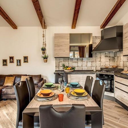 Chez Marie' - Modern Apartment In Countryside Sorrent Exterior foto